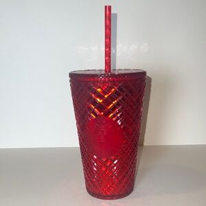 Starbucks Winter 2021 Ruby Red Jeweled Bling Limited Edition Grande Tumbler